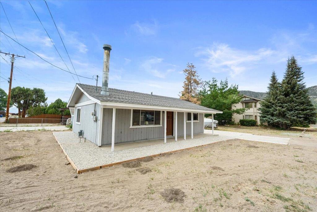 1101 W Country Club Boulevard Property Photo 1