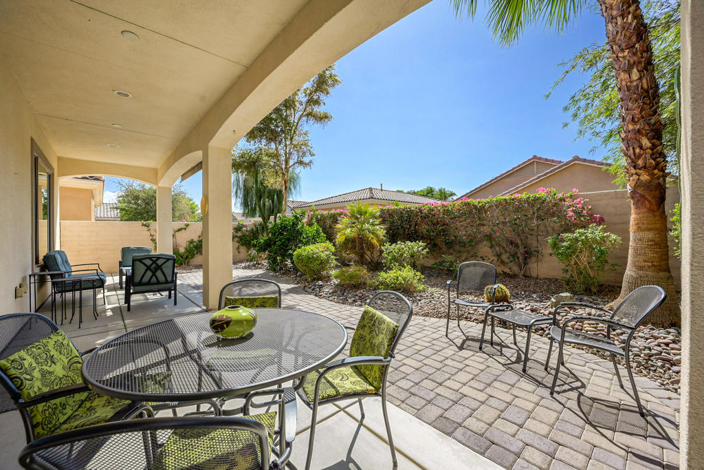 81665 Avenida De Baile Property Photo 1