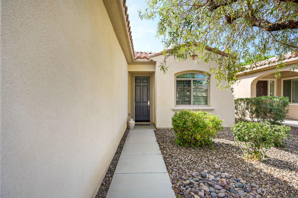 81665 Avenida De Baile Property Photo 3