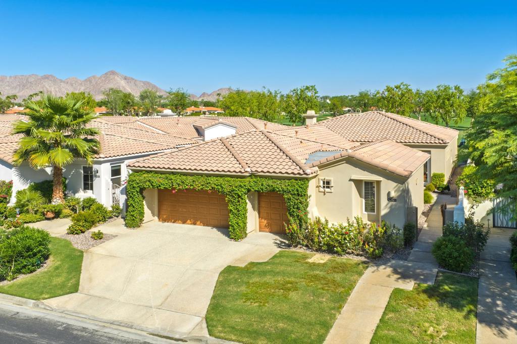 79650 Baya Property Photo 2