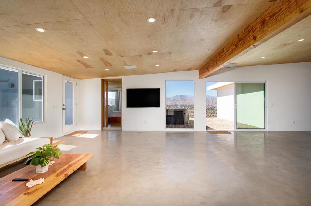 57710 Piute Trail Property Photo 6