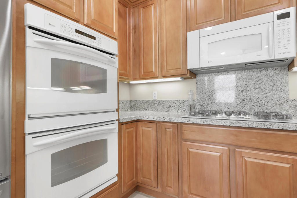 40881 Calle Santa Cruz Property Photo 12