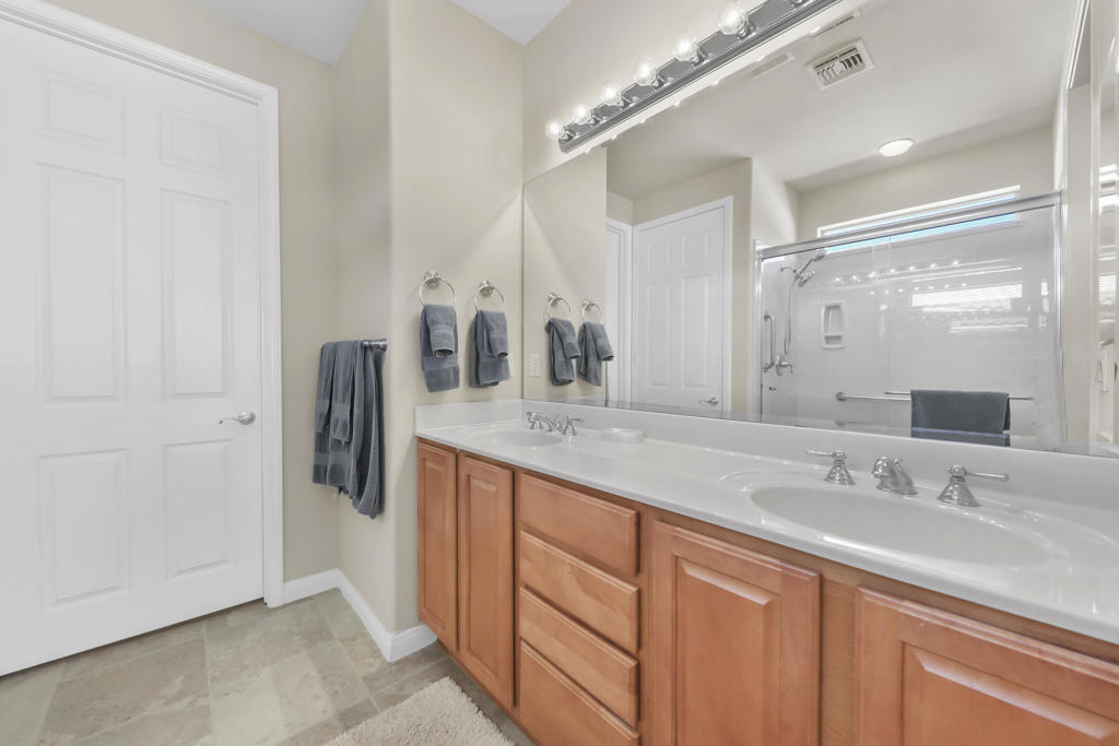 40881 Calle Santa Cruz Property Photo 19