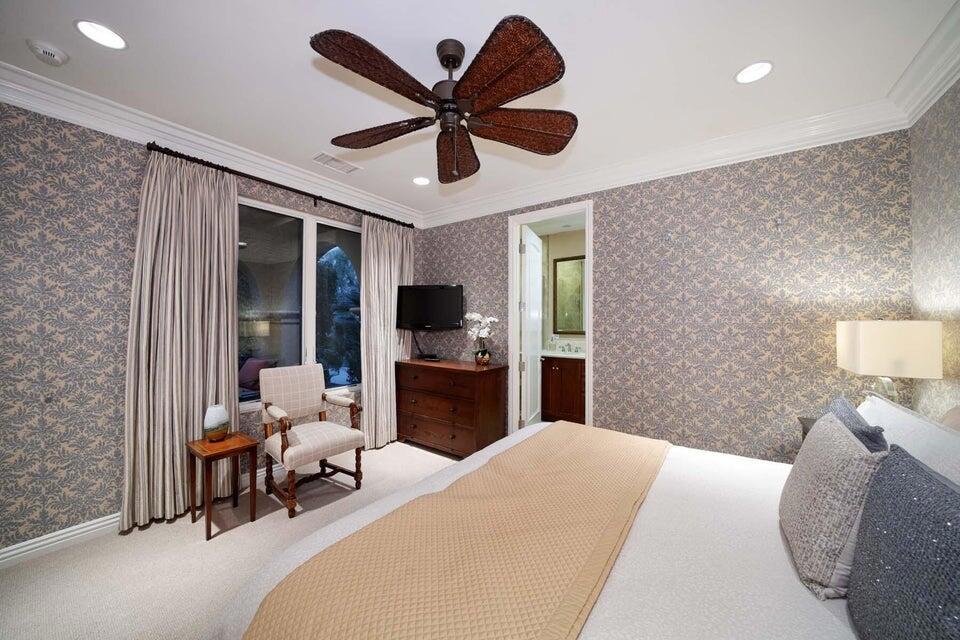 76132 Via Volterra Property Photo 38
