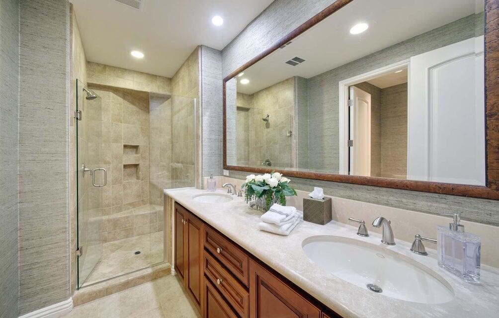 76132 Via Volterra Property Photo 44