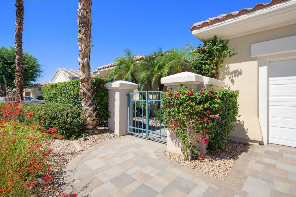 36291 Royal Sage Court Property Photo 2