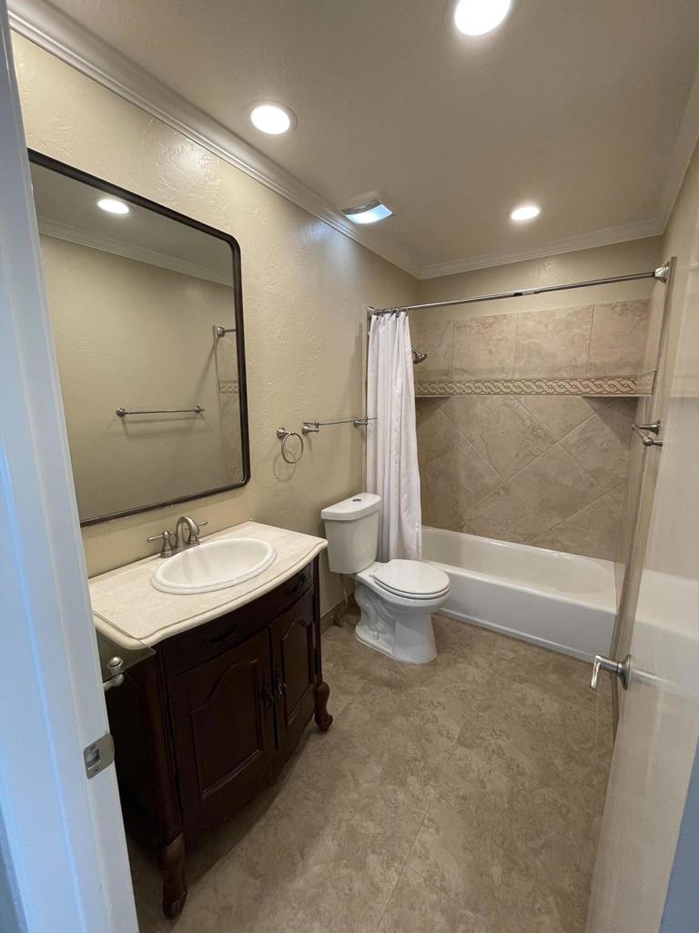 74940 San Simeon Drive Property Photo 13