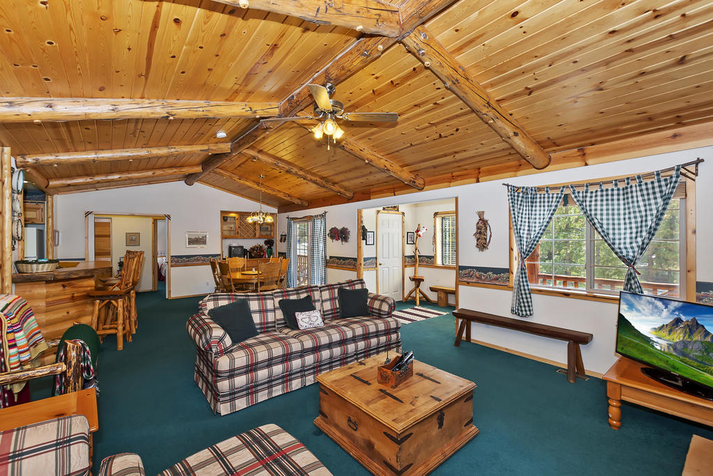43308 Bow Canyon Road Property Photo 5