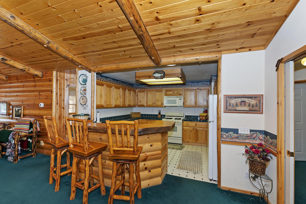 43308 Bow Canyon Road Property Photo 10