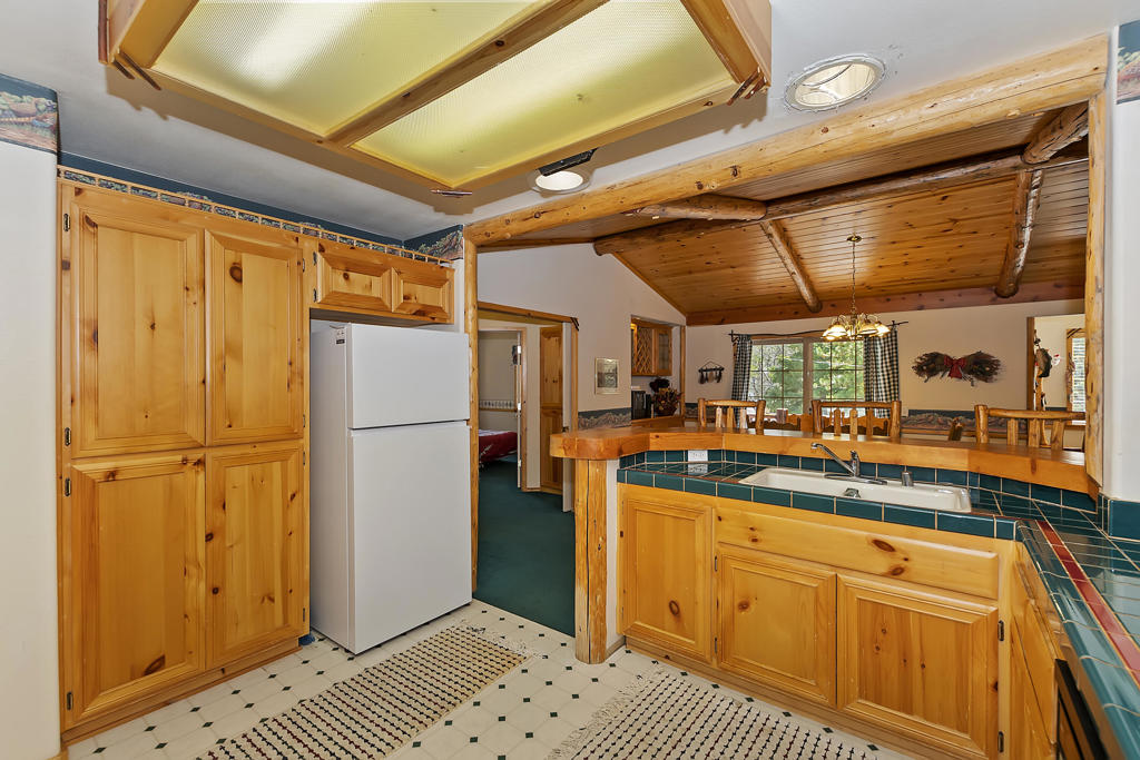 43308 Bow Canyon Road Property Photo 18