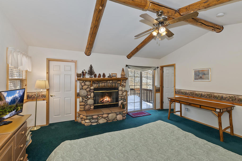 43308 Bow Canyon Road Property Photo 22