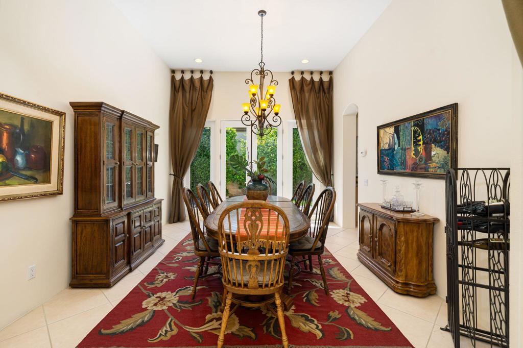 56011 Winged Foot Property Photo 3