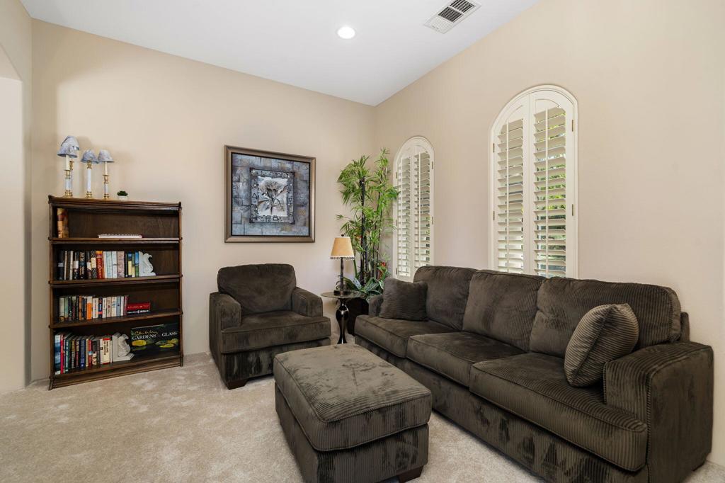 56011 Winged Foot Property Photo 22