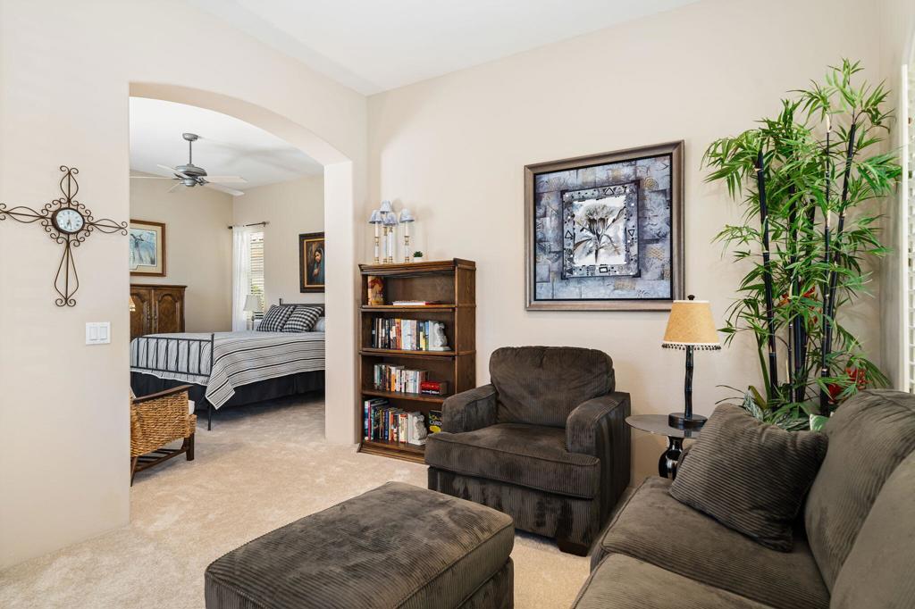 56011 Winged Foot Property Photo 23