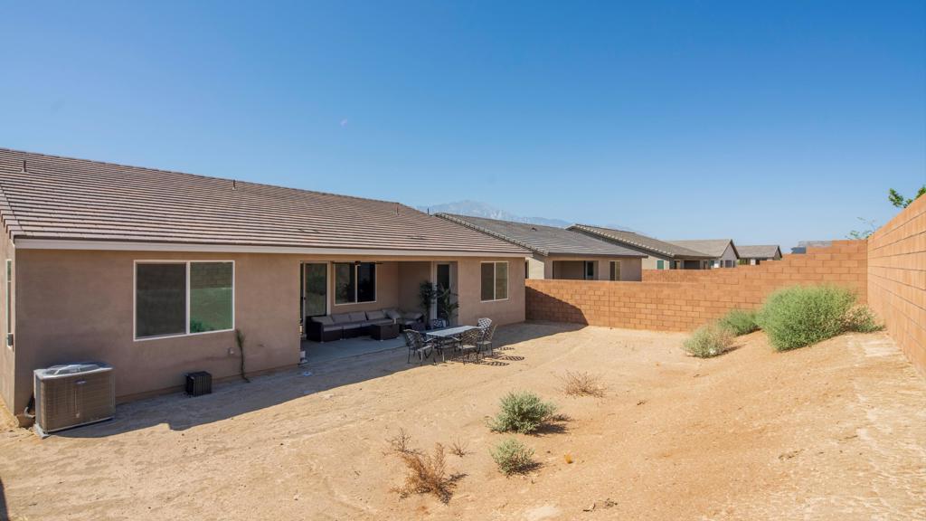 219153011DA Property Photo 33