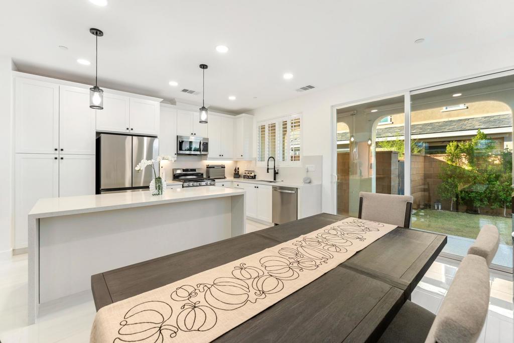 617 Via Firenze Property Photo 7