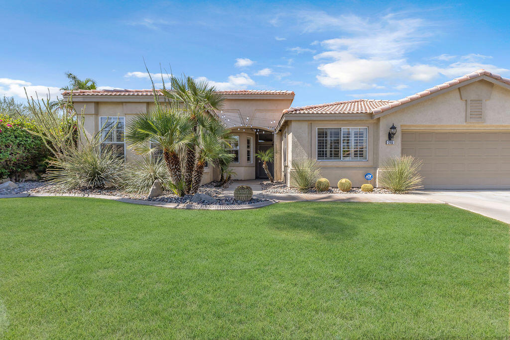 245 Strada Fortuna Property Photo 1
