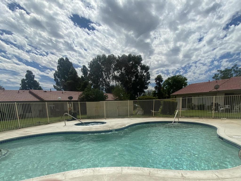 48380 Garbo Drive Property Photo 8