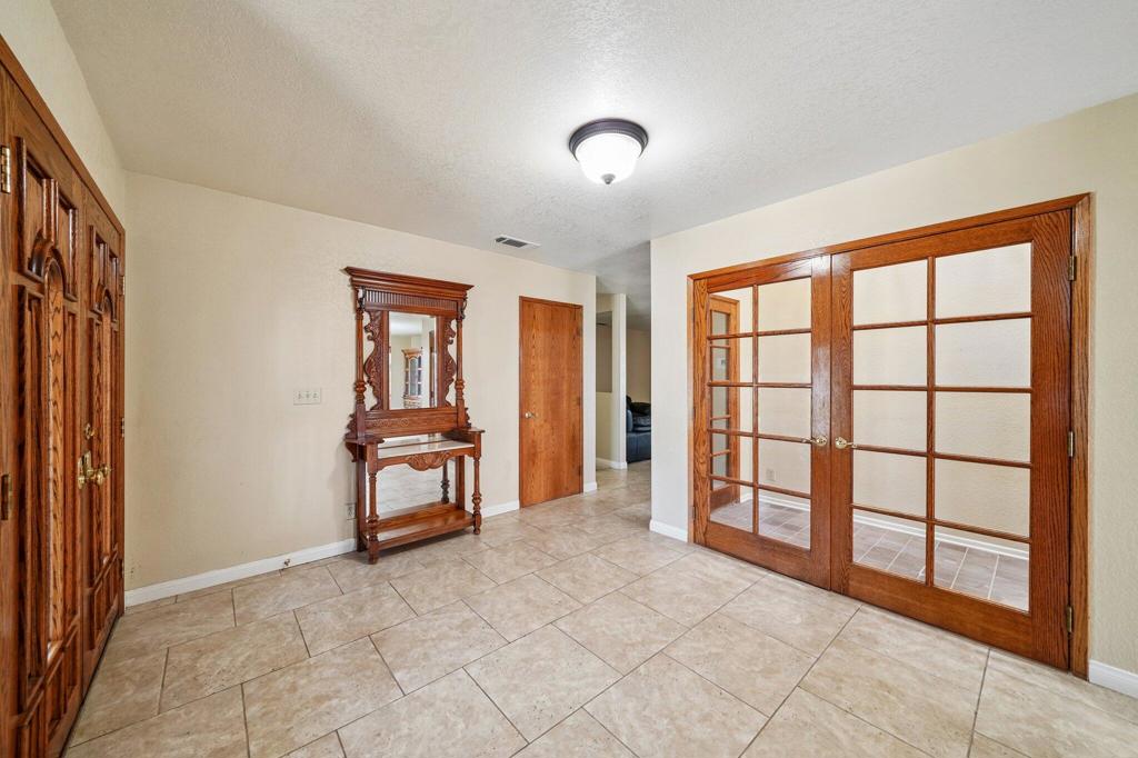 36261 Serape Drive Property Photo 9