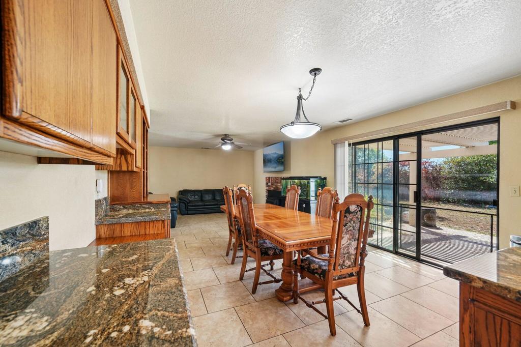36261 Serape Drive Property Photo 18