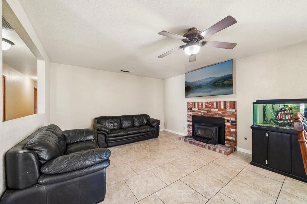 36261 Serape Drive Property Photo 25