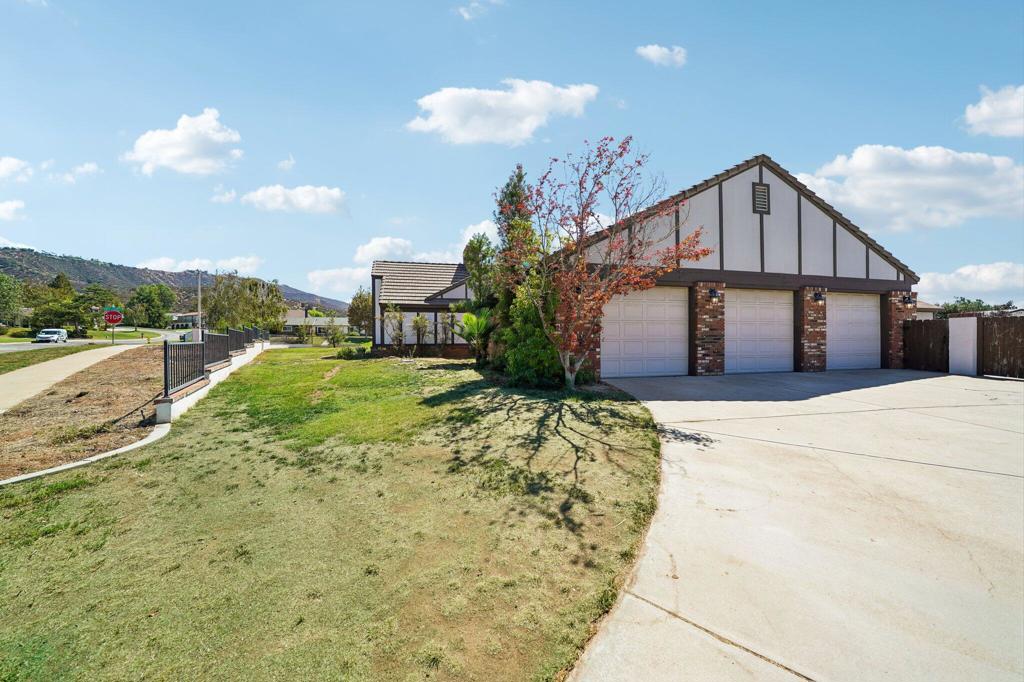 36261 Serape Drive Property Photo 45