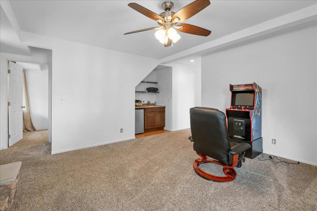 38634 N Shore Drive Property Photo 5