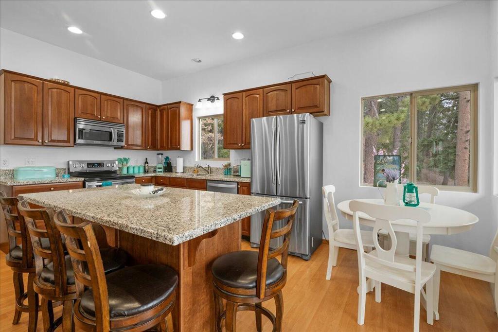 38634 N Shore Drive Property Photo 17