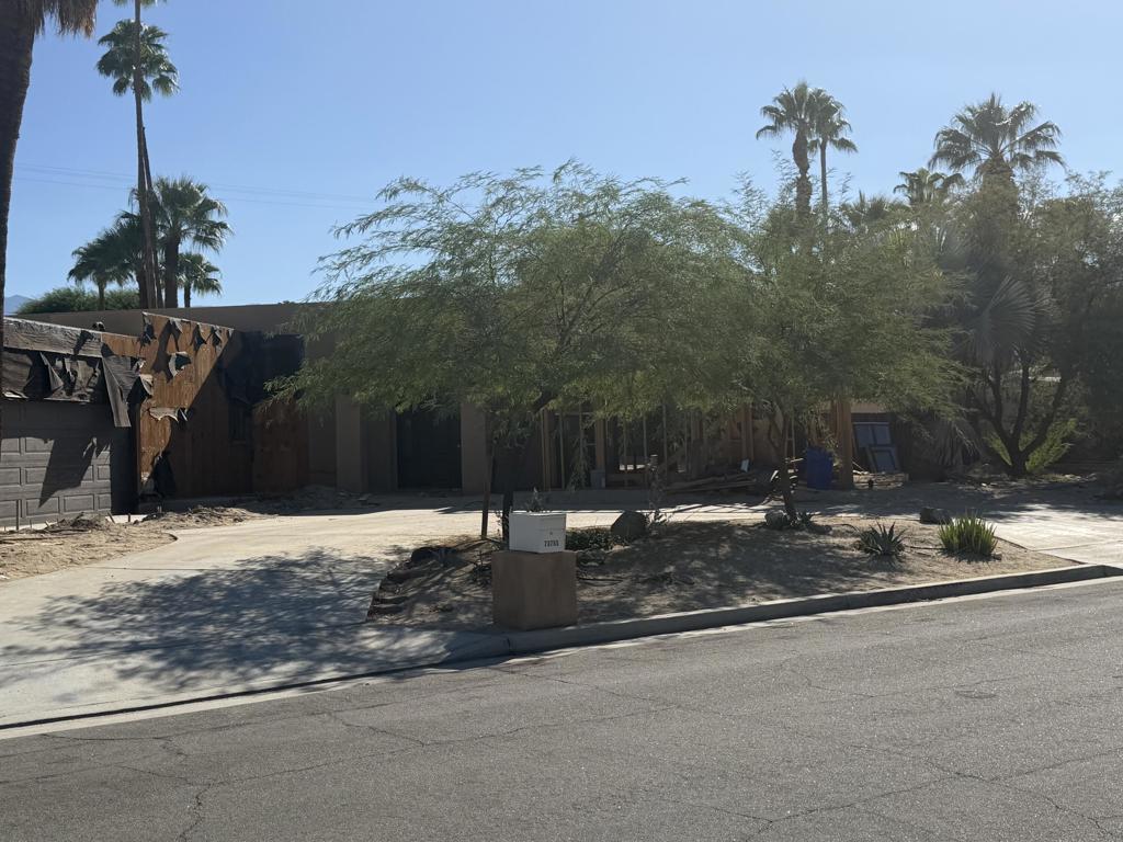 73751 Joshua Tree Street Property Photo 6