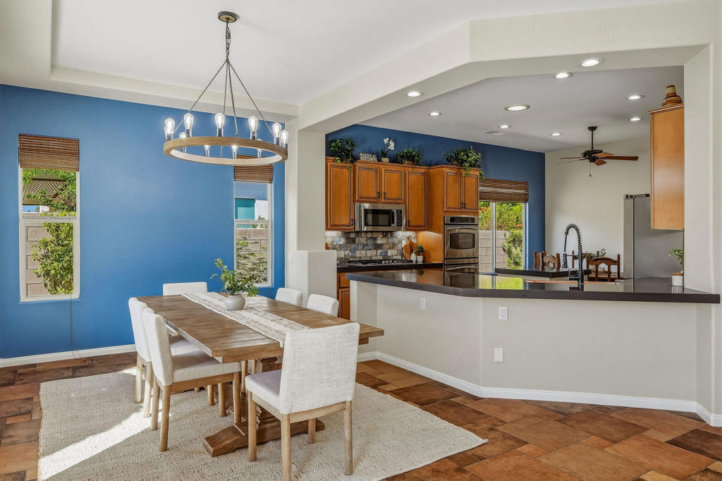 79847 Viento Drive Property Photo 10