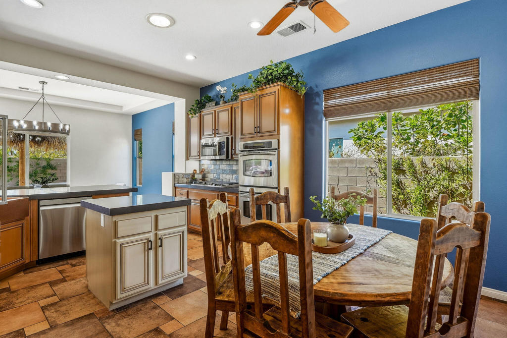 79847 Viento Drive Property Photo 17