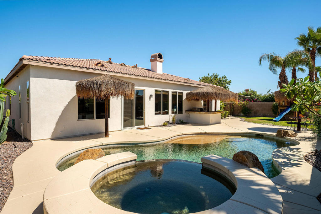 79847 Viento Drive Property Photo 46