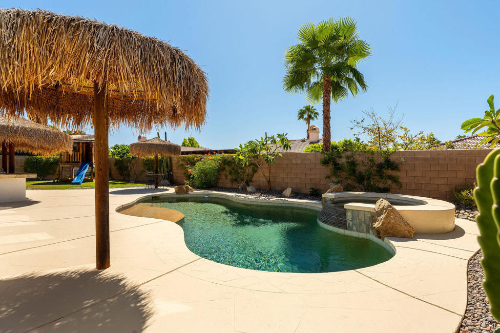 79847 Viento Drive Property Photo 60