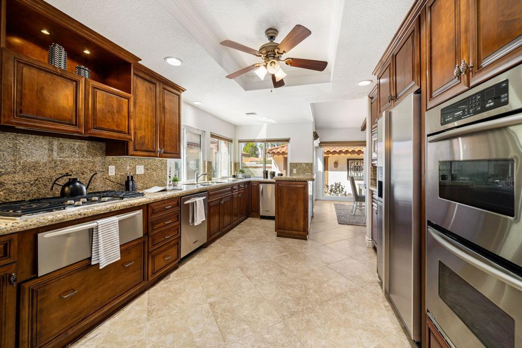 44380 Ontario Court Property Photo 17