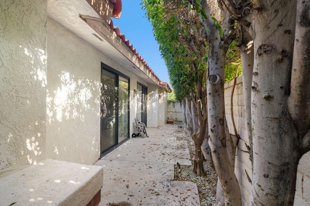 44380 Ontario Court Property Photo 44