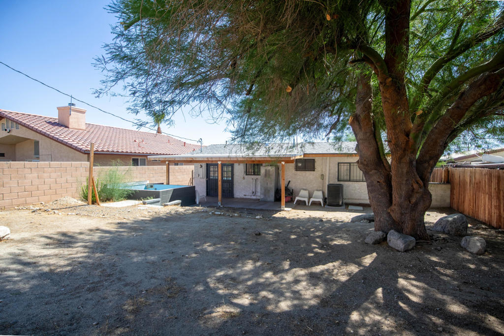 66726 Buena Vista Avenue Property Photo 11