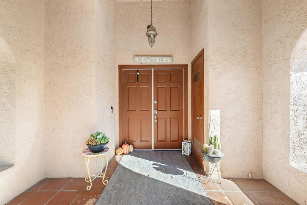 48911 Taylor Street Property Photo 4