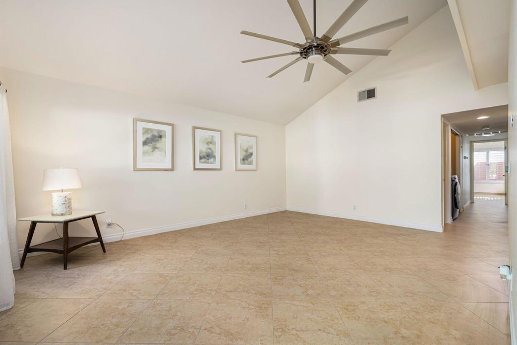 48911 Taylor Street Property Photo 9