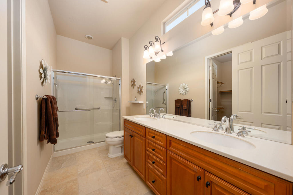 41360 Calle Pampas Property Photo 20