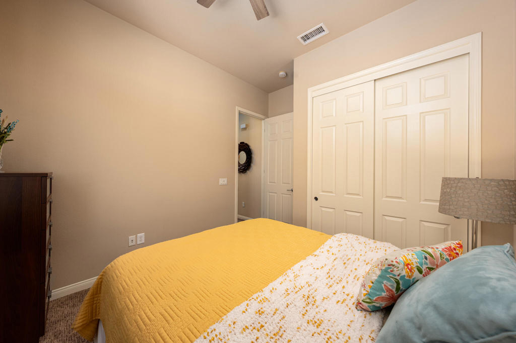 41360 Calle Pampas Property Photo 25