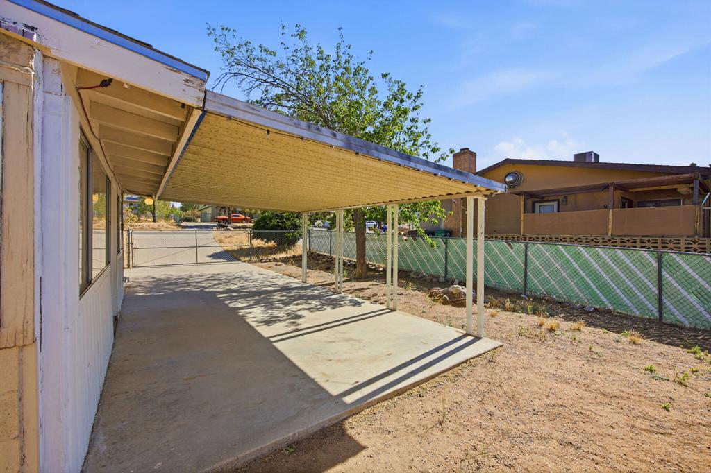 7798 Acoma Trail Property Photo 7