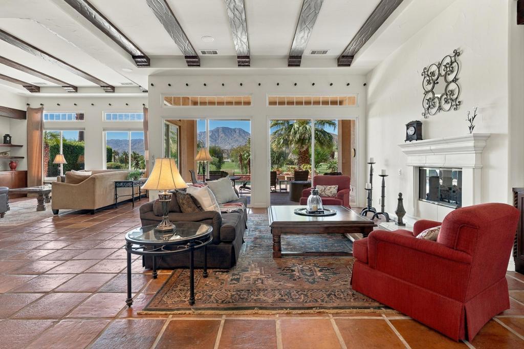 80505 Via Talavera Property Photo 2