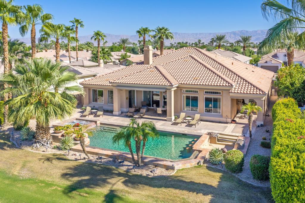 80505 Via Talavera Property Photo 9