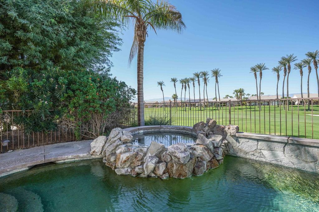 35611 Meridia Property Photo 4