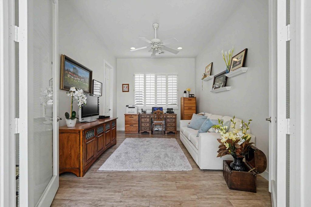 35611 Meridia Property Photo 45