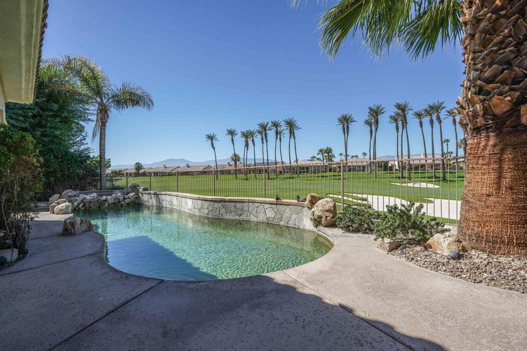 35611 Meridia Property Photo 68
