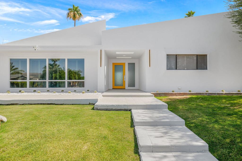72645 Skyward Way Property Photo 3