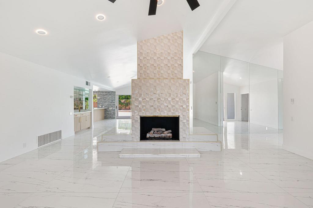 72645 Skyward Way Property Photo 6