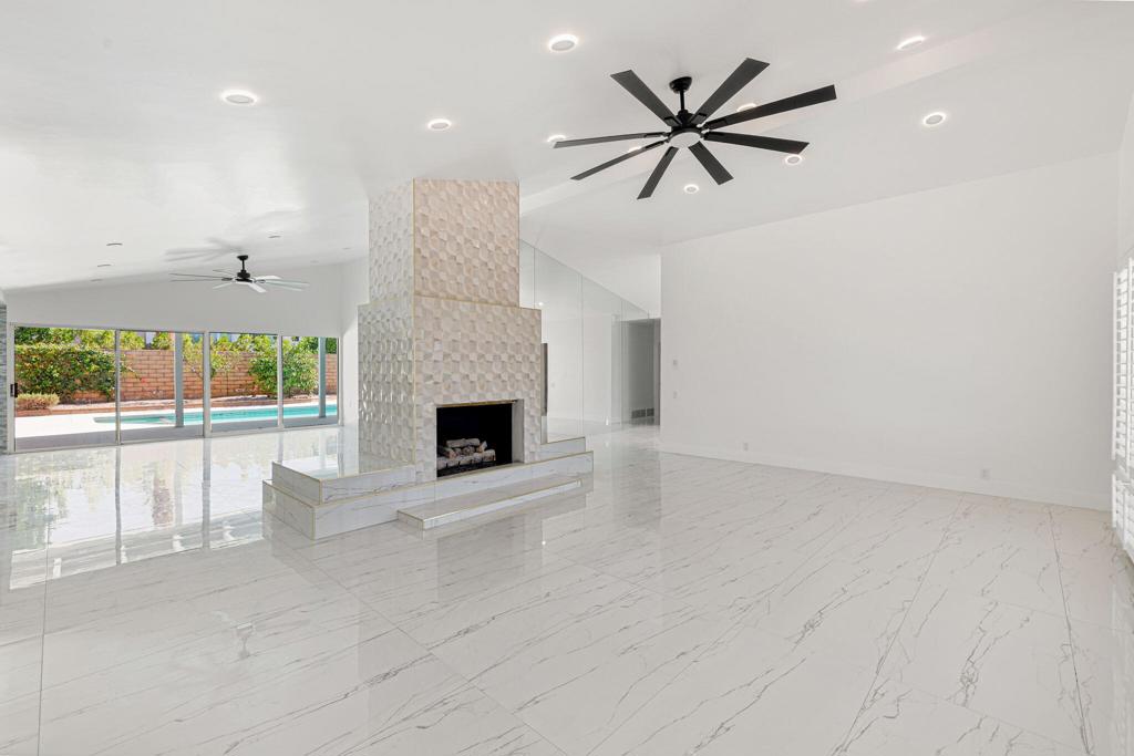 72645 Skyward Way Property Photo 12