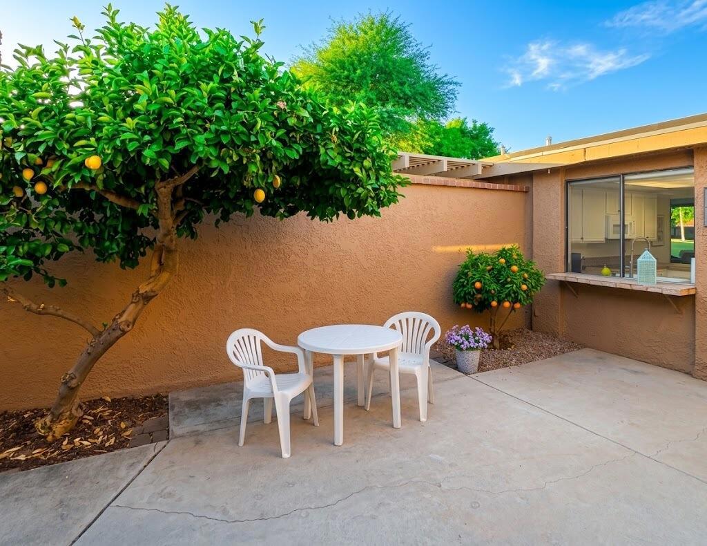 140 La Cerra Drive Property Photo 3